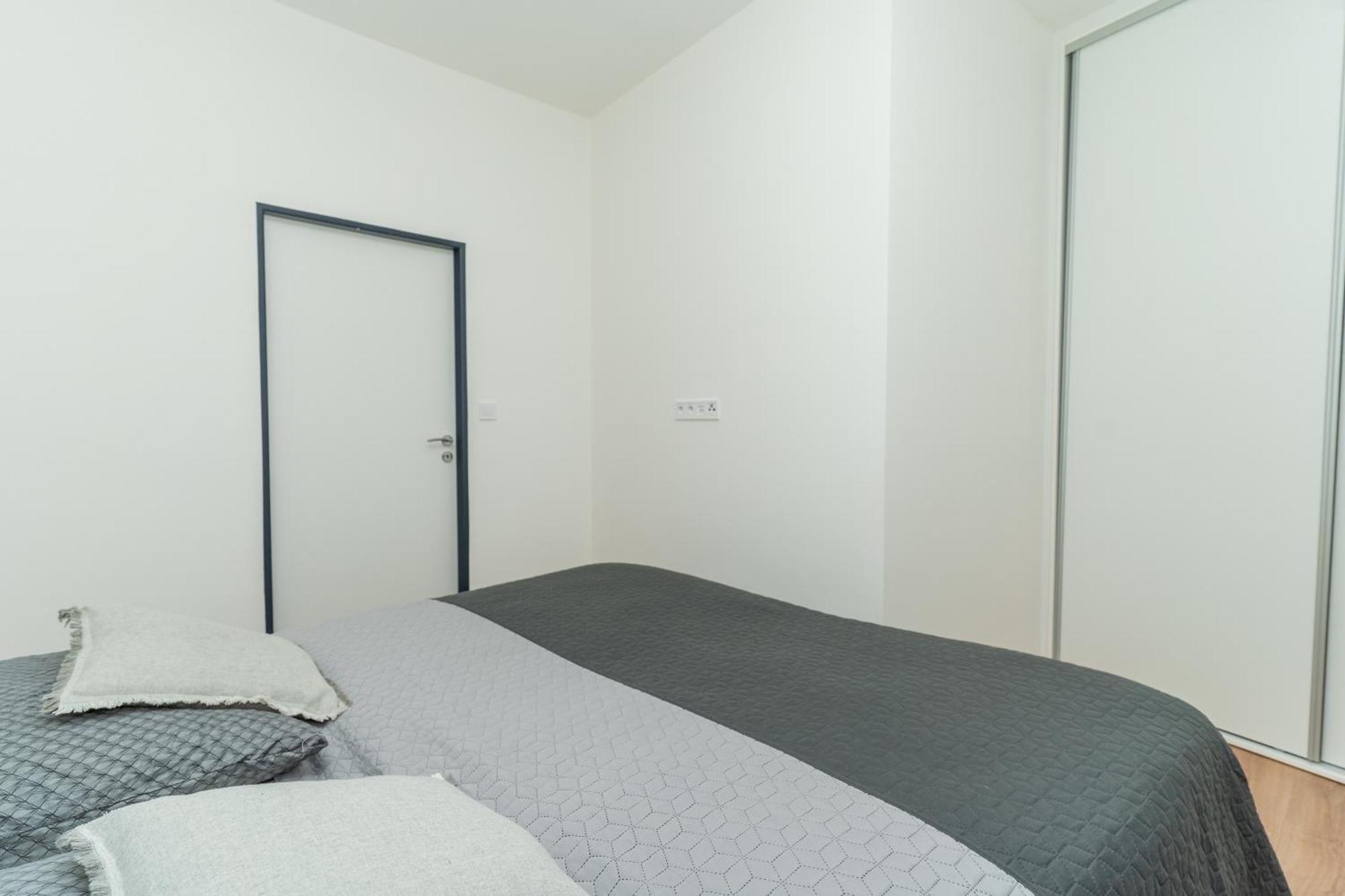 Apartment Krakens *