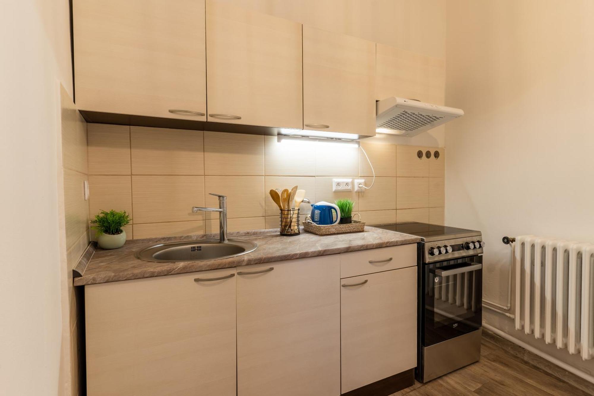 Apartment Krakens *