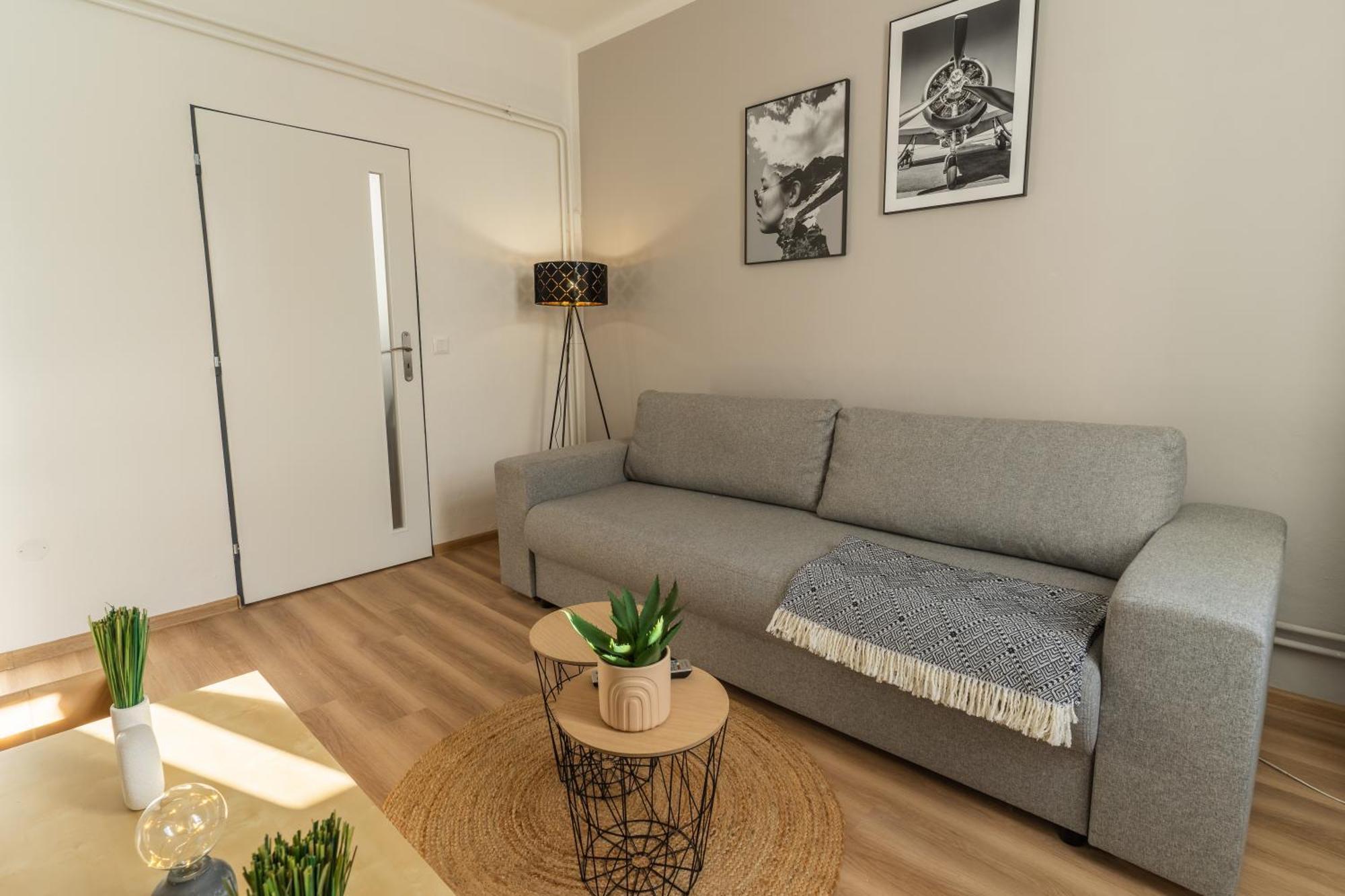 Apartment Krakens *